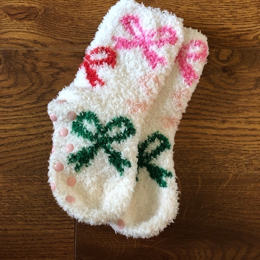 Little girls bow fuzzy non-slip socks